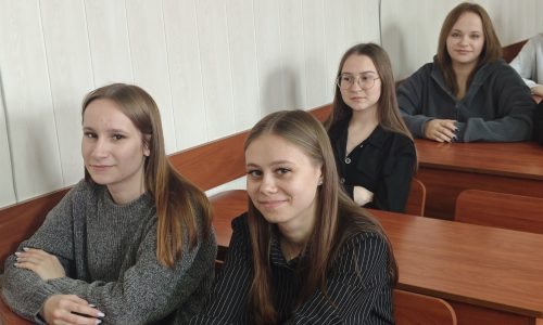 Женщины на защите нашей Родины