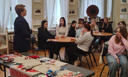 Музейный урок «Моя первая кукла»