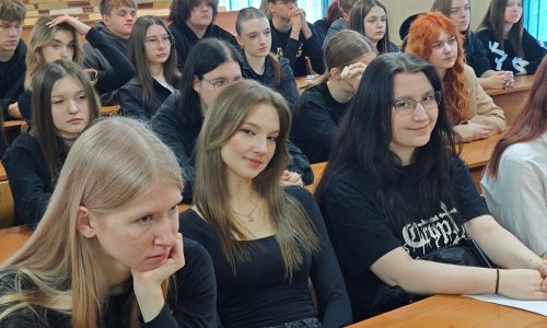 «Кто вдохновляет нас на развитие?»