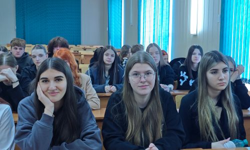 «Кто вдохновляет нас на развитие?»