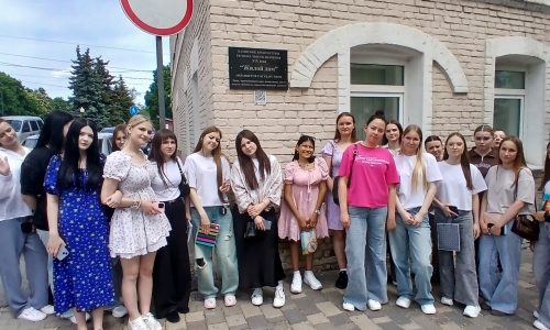 Встреча со старооскольским поэтом Александром Александровичем Бражниковым