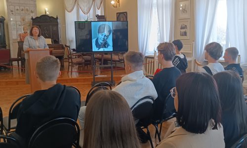 Посещение выставки «Архитектурный код Бутовой»