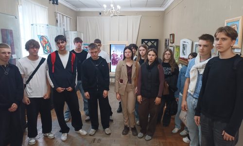 Посещение выставки «Архитектурный код Бутовой»